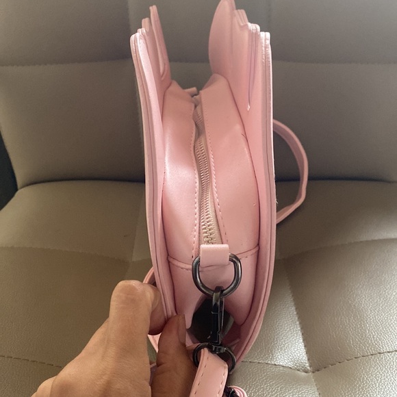 Cute pink bat purse - Picture 5 of 5